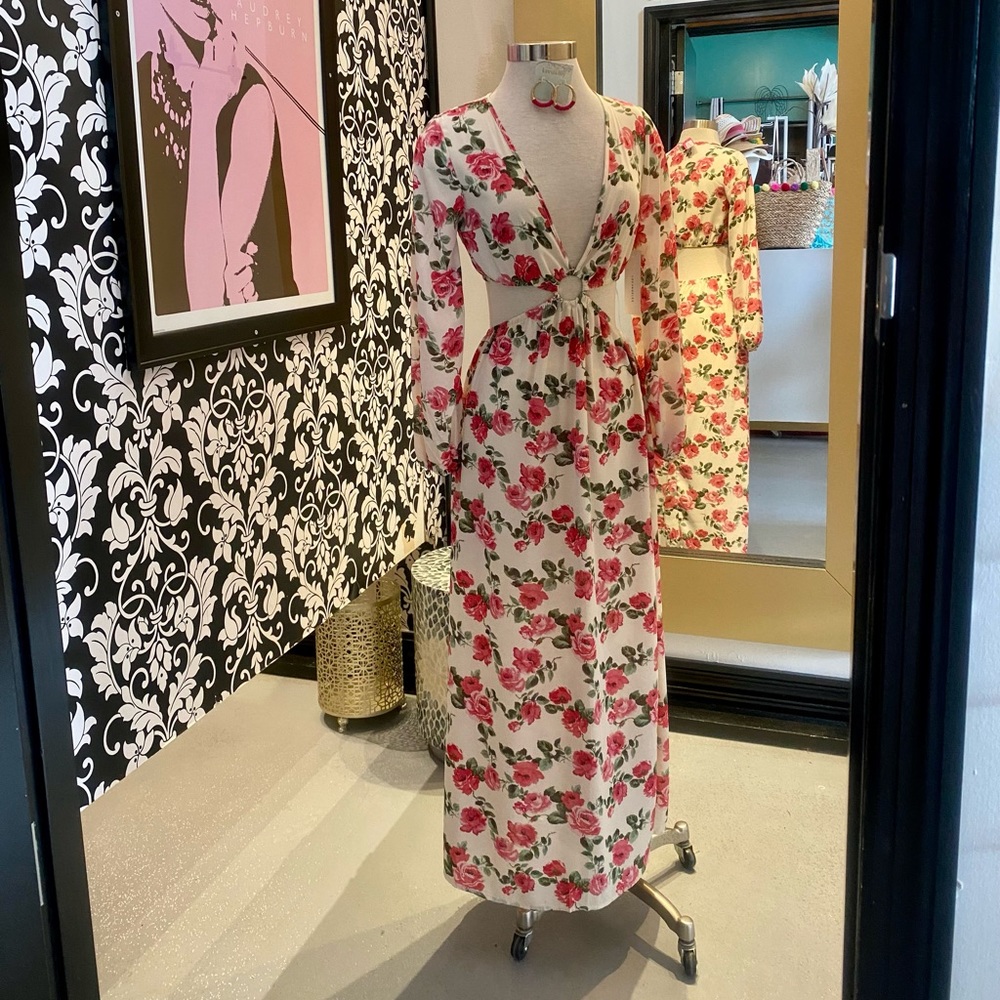 🌺Timing 
Floral Print Maxi Dress -